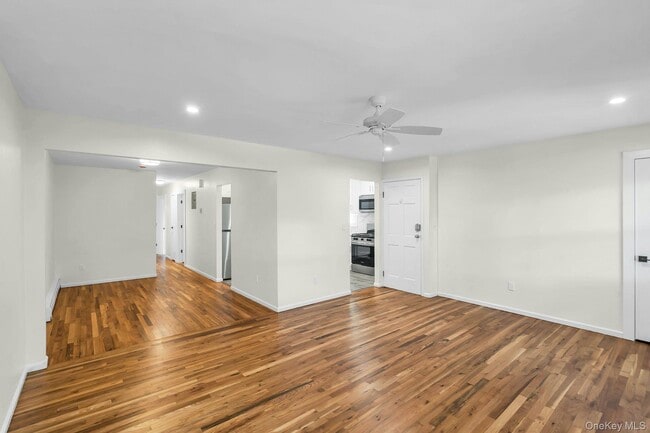 7 Anchorage Rd Unit 2