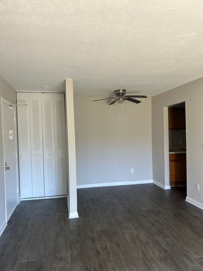 Photo - Great Location! Unit #4