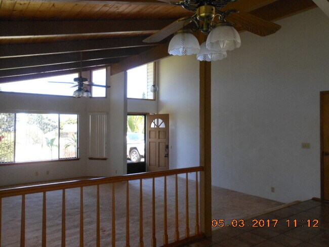 62-1214 Ohina St.