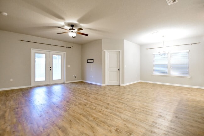 Photo - 1062 NW 134th Dr
