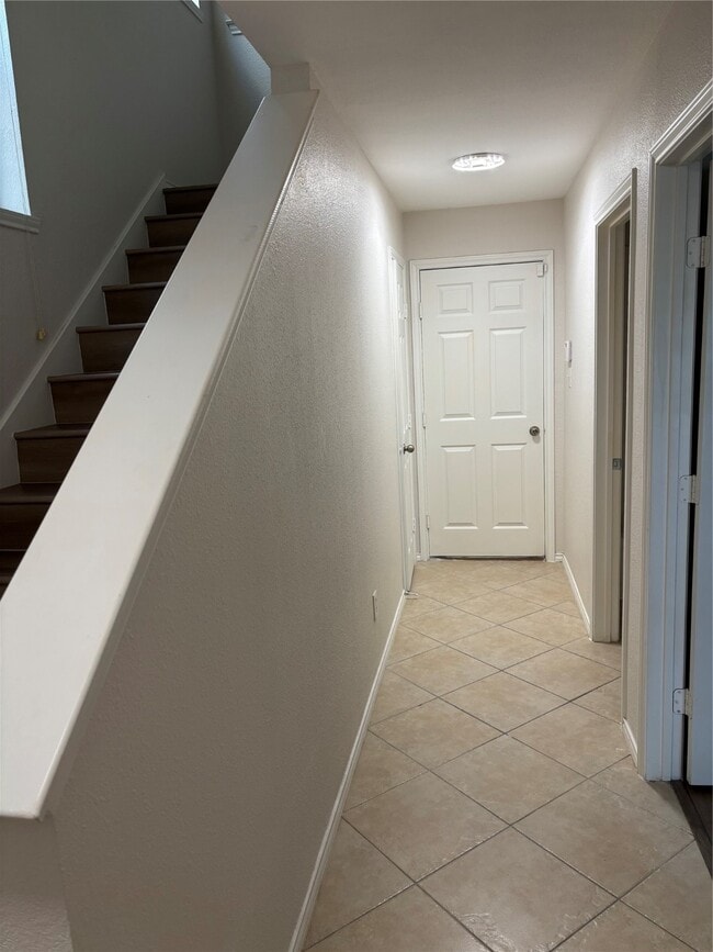 Photo - 1417 Paige St