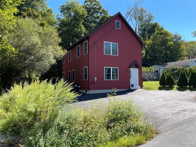 Photo - 214 Nelson Rd