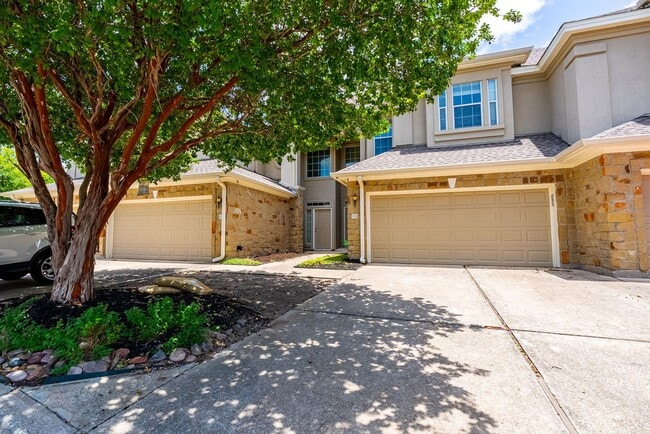Photo - 1101 E Parmer Ln