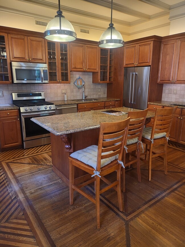Building Photo - 2226 Delancey Plz Unit 1 Rental