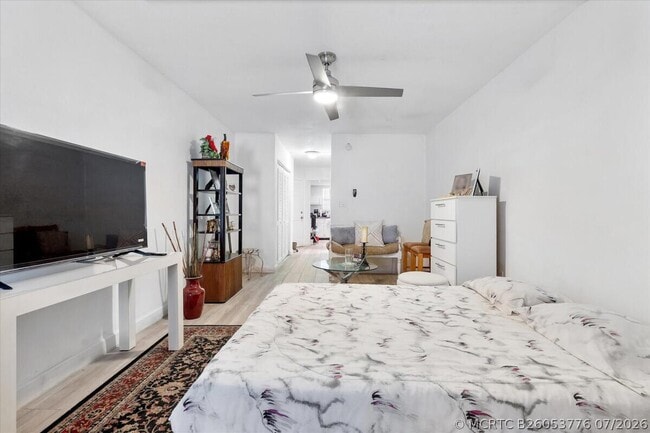 Photo - 18801 NE 2nd Ave Unit 1005