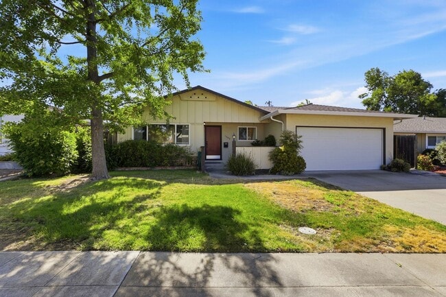 Photo - Wow! What a Great Home! Available Now!