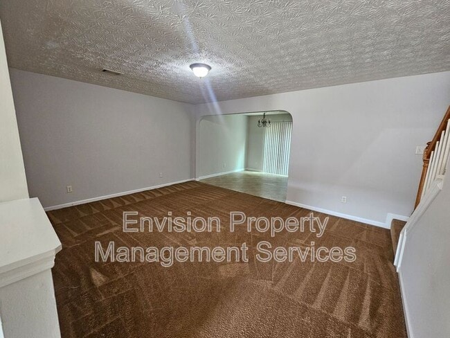 678 Georgetown Ct