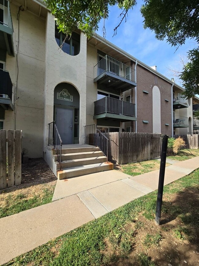 Building Photo - One Bedroom Condo Unit 304