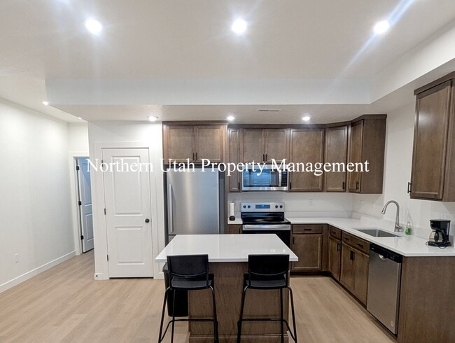 Photo - New 3 Bed 3 Bath Townhome Unit 3