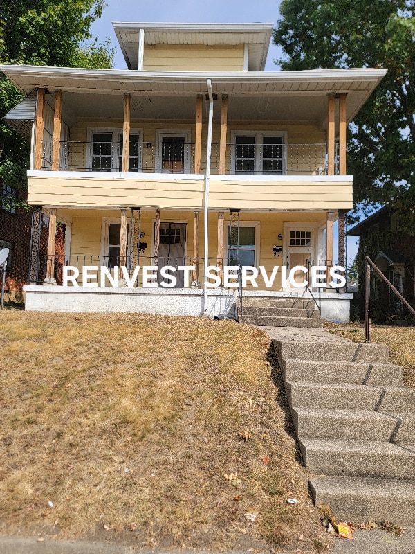 Building Photo - 27 E Hillcrest Ave