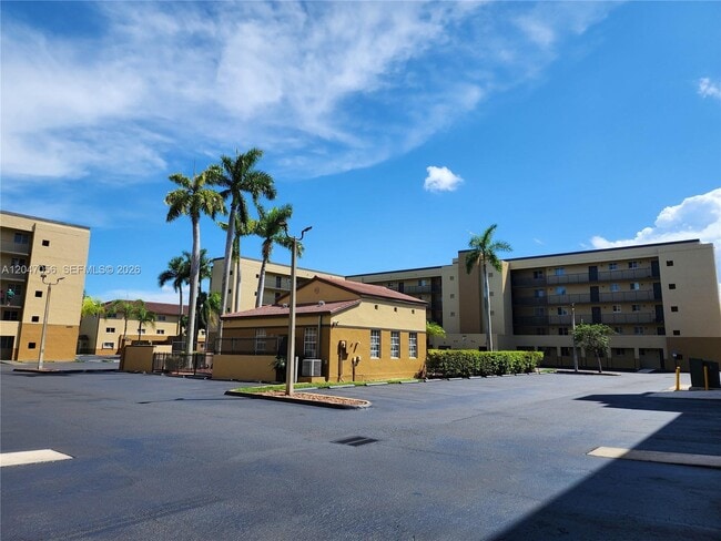 Photo - 14901 SW 82nd Terrace Unit 1-103