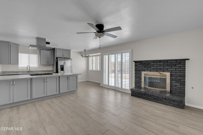 Photo - 10516 Cuesta Brava Ln