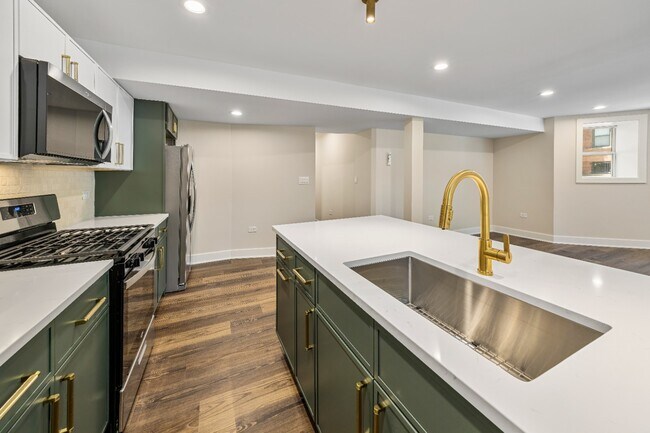 Photo - Garden unit: Renovated 3 bed in Logan Square - Now Leasing! Unit G
