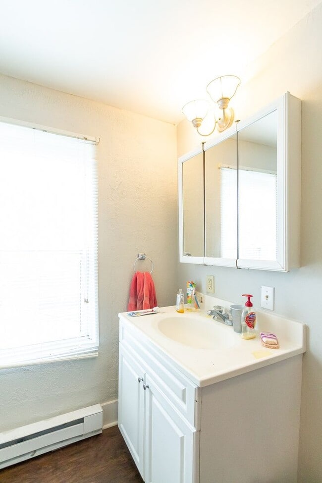 Photo - PRELEASING for AUGUST! Close to Campus