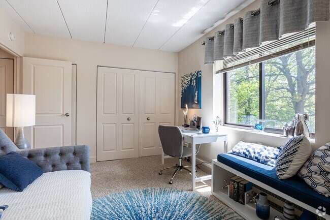 2BR, 2BA
