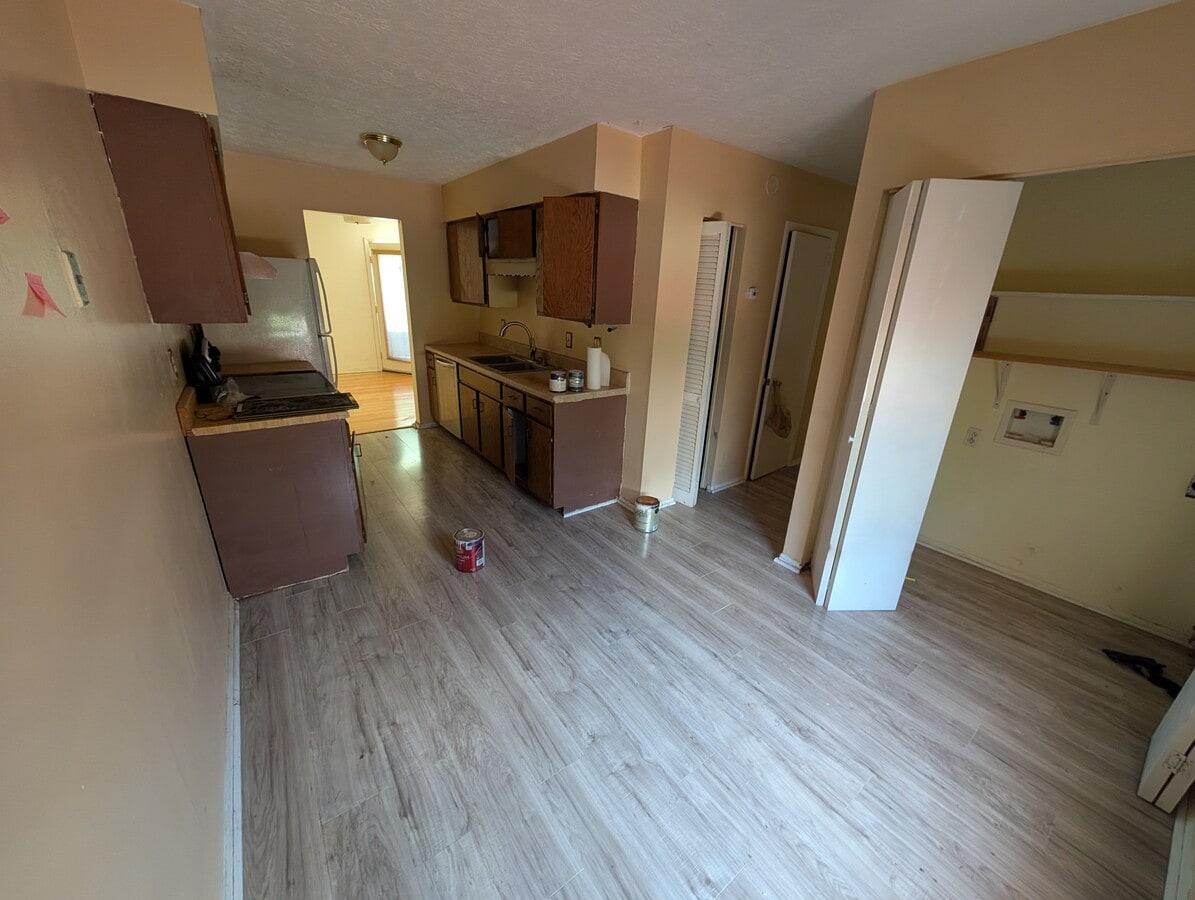 Photo - 9101 Cedarpark Ln NW Unidad Apt A
