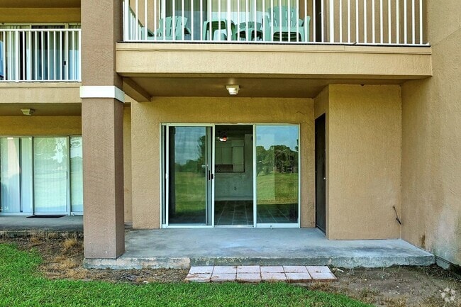 Building Photo - Beautifully Updated and Spacious 1 Bedroom... Rental