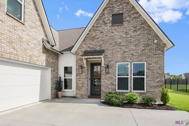 Photo - 39262 Bridge Path Ln