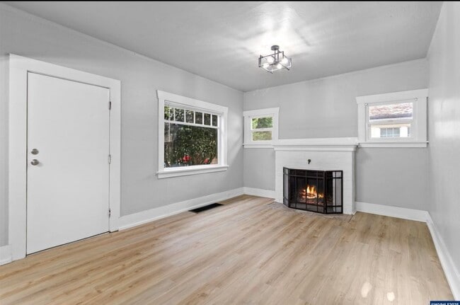 Photo - 7225 N Lombard St