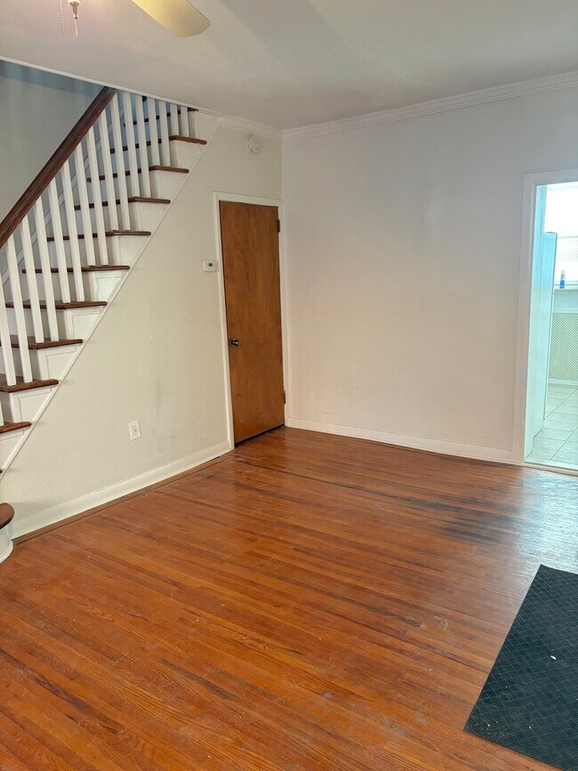 Photo - 2016 S Mildred St