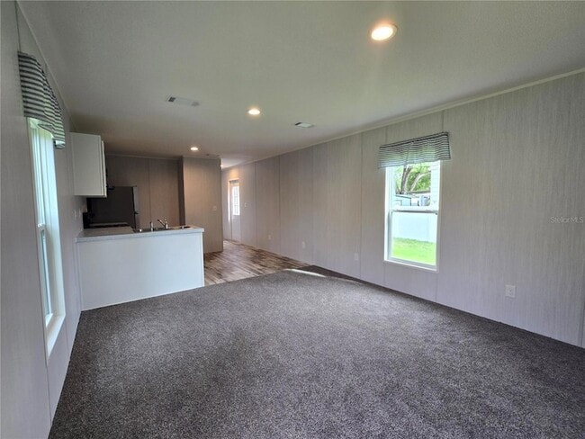 Photo - 24048 Ermine Rd