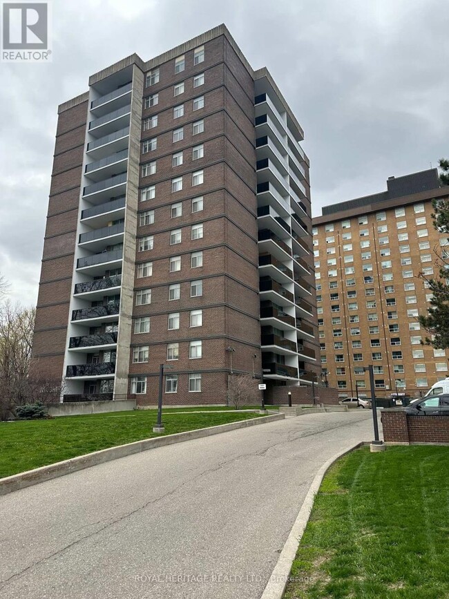 Photo - 1275 Markham Rd Unit 1502