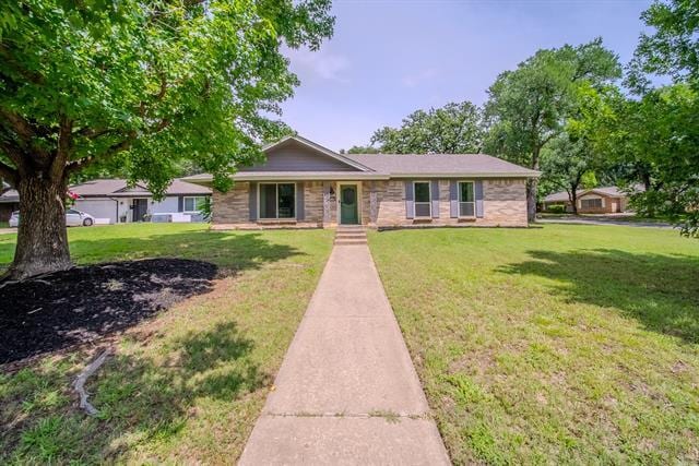 Building Photo - 807 Eastcliff Dr Rental