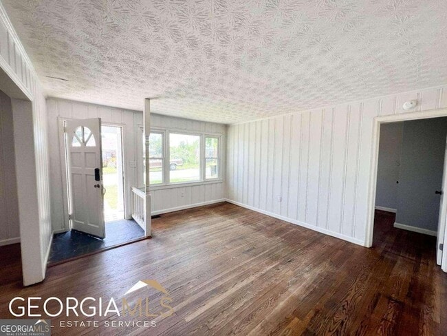 Photo - 15 Watson Dr