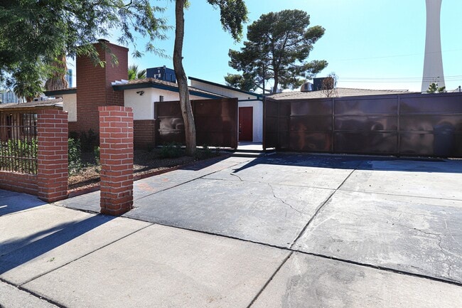 Photo - Single Story, Private Pool near the Art District