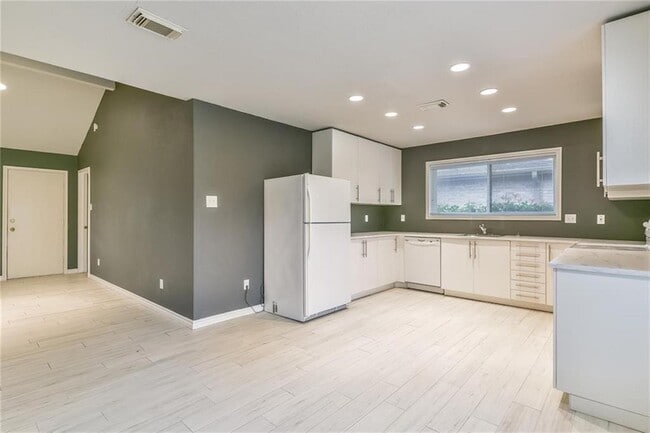 Photo - 10427 Eagle Glen Dr