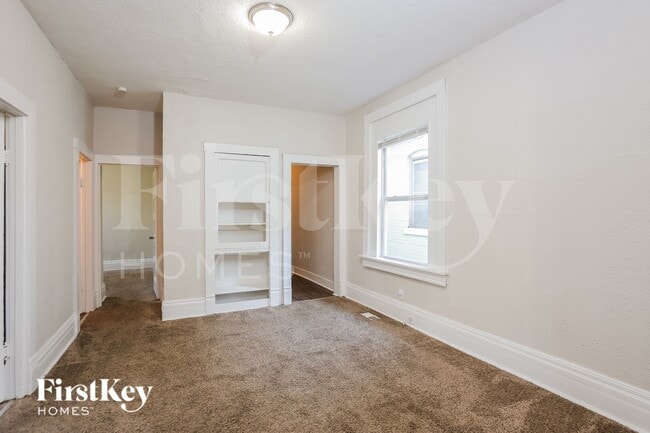 Photo - 2447 Norton Ave