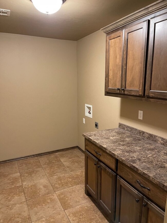 Photo - 3 bed room, 2 baths with a 2 car garage fo...
