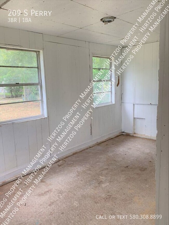 Large 3 Bedroom home Rental House Rental in Ponca City, OK