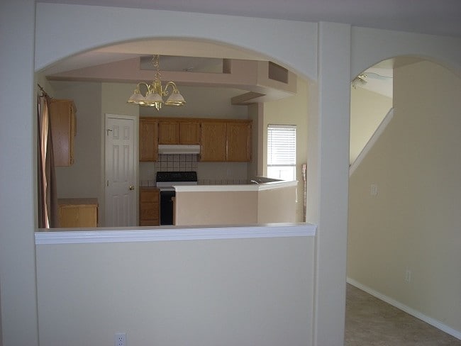 Building Photo - 4004 E Park Ridge Dr