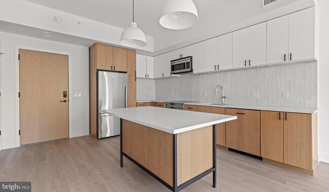 Photo - 10511 Strathmore Hall St Apartamento Unidad 2B-3B-306