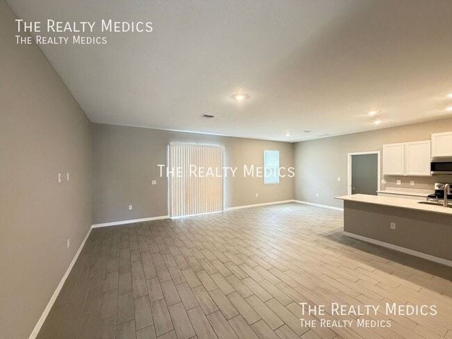 Photo - 5096 SW 154 Loop