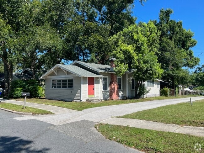 Building Photo - 325 W Patterson St Rental
