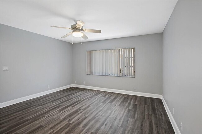 Photo - 5900 NE 22nd Way Unit 801