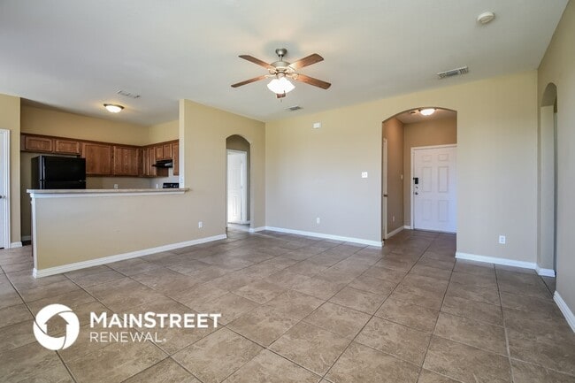 Photo - 260 Edison Ln