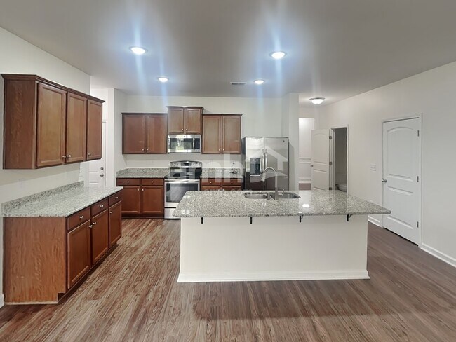 Photo - 3711 Community Cir