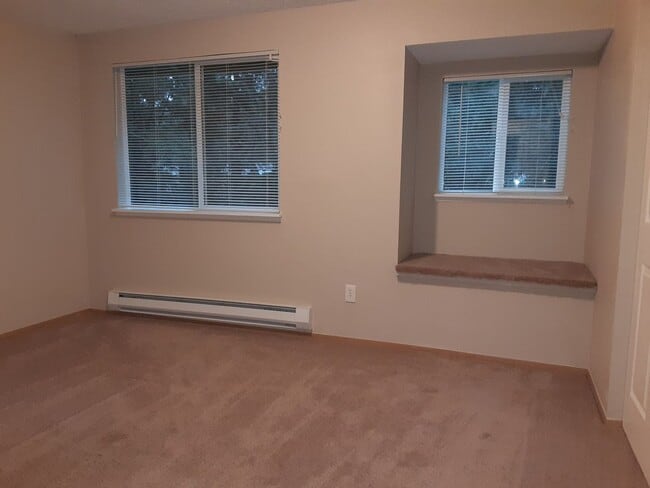 Photo - Stockard-9415 Unit C