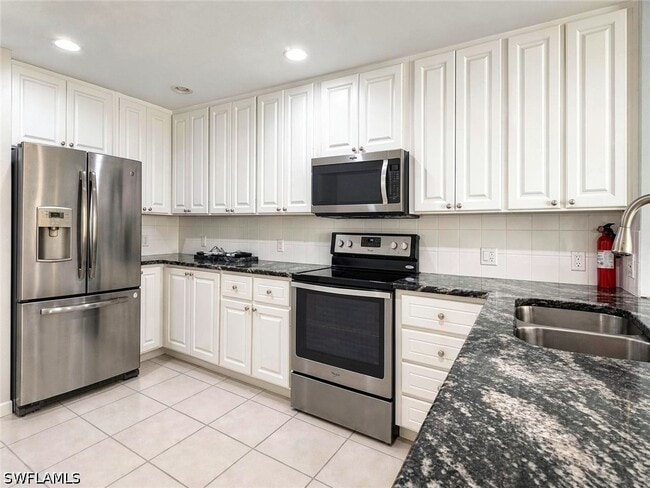 Building Photo - 28667 Alessandria Cir