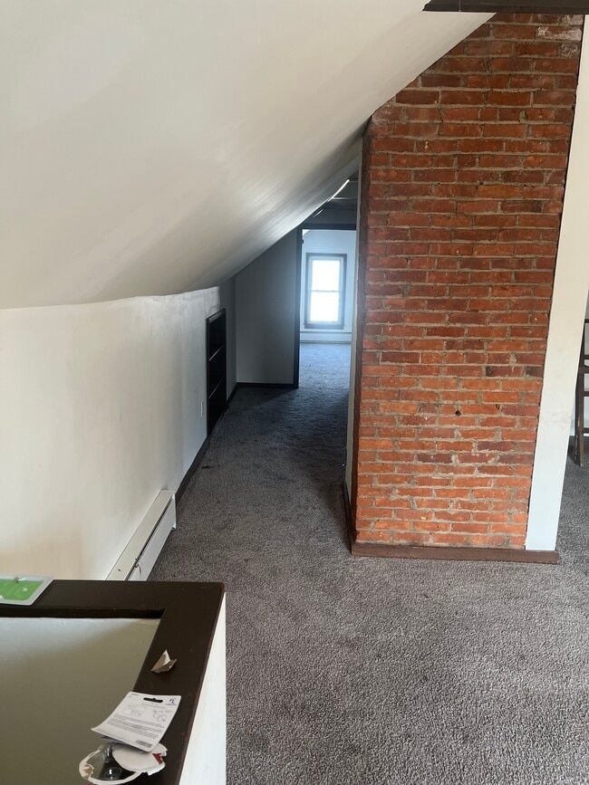 Photo - 8 Fox Ter Unit Apartment 3