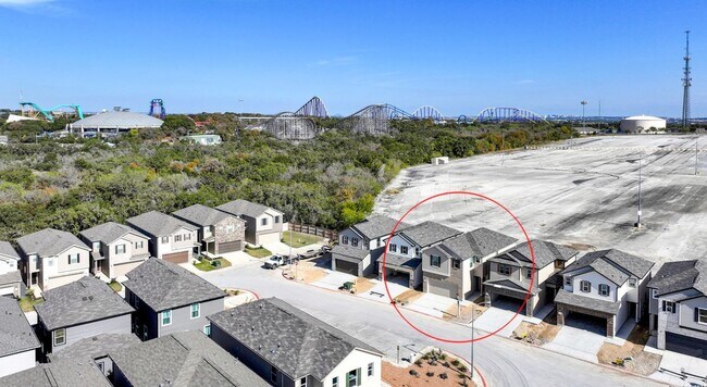 Photo - 10643 Military Dr W Unidad 52