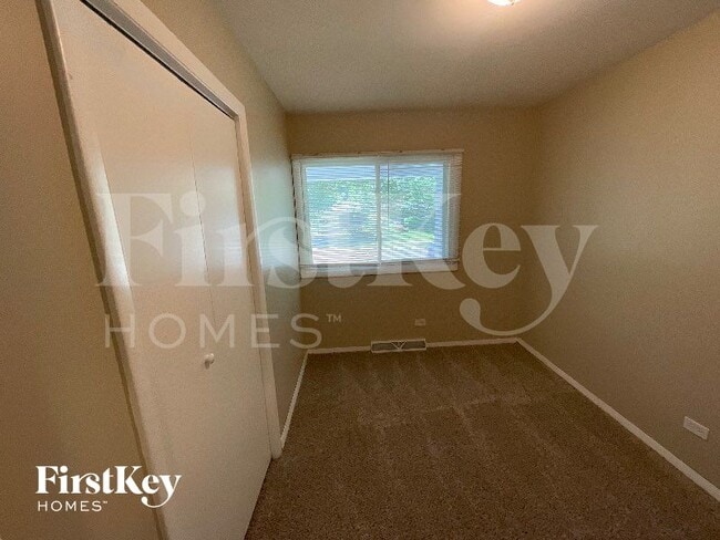 185 Pauline Dr