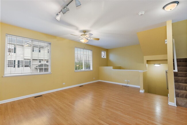 Photo - 253 Evergreen Cir