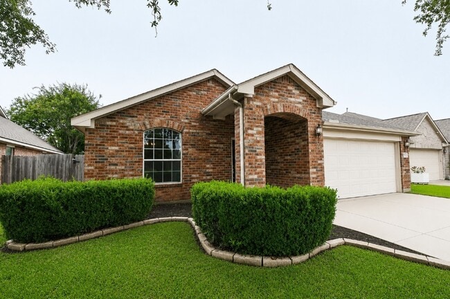 Photo - 18006 Willow Cliff Ln
