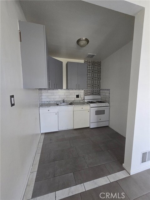 Photo - 2017 E Whiting Ave Unidad H