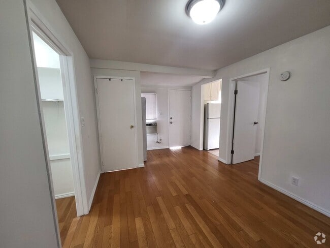 Building Photo - 346 S Ave 19 Rental
