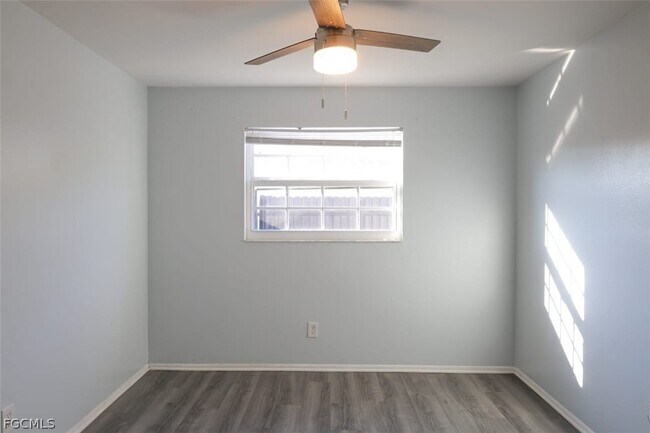 Photo - 1206 SE 23rd Pl